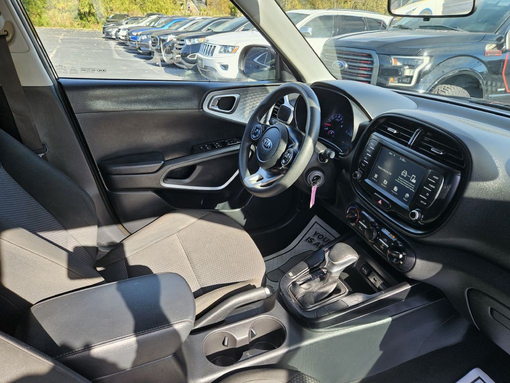 2021 Kia Soul Image 37