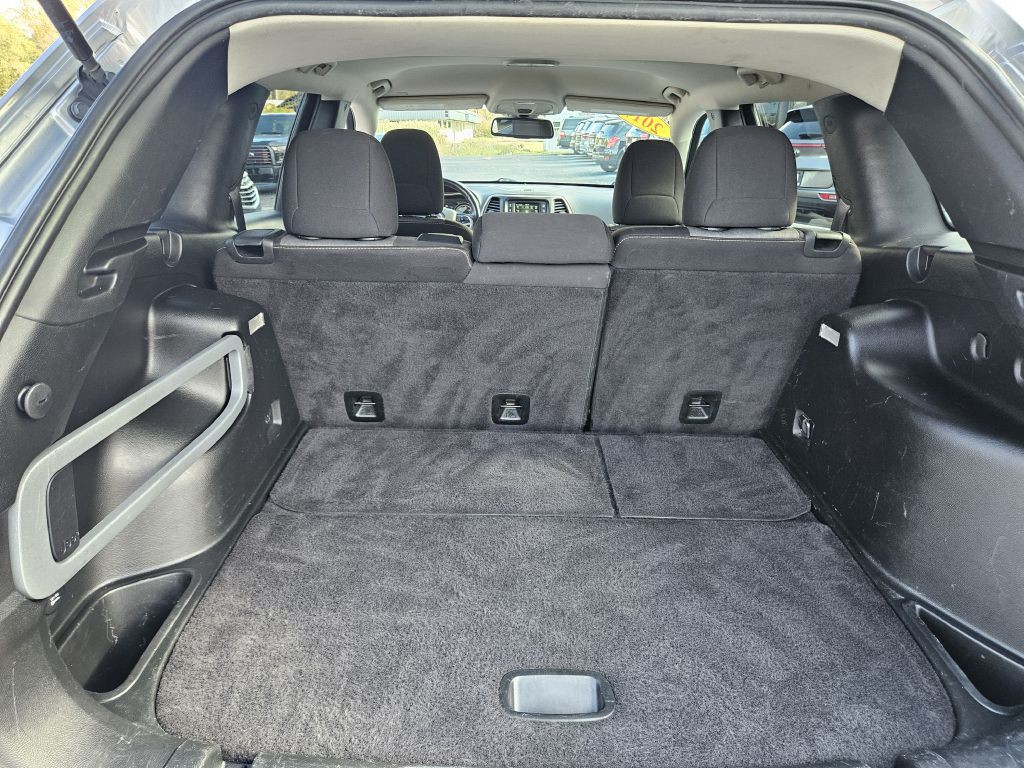 2018 Jeep Cherokee Image 38