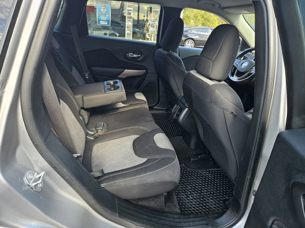 2018 Jeep Cherokee Image 44