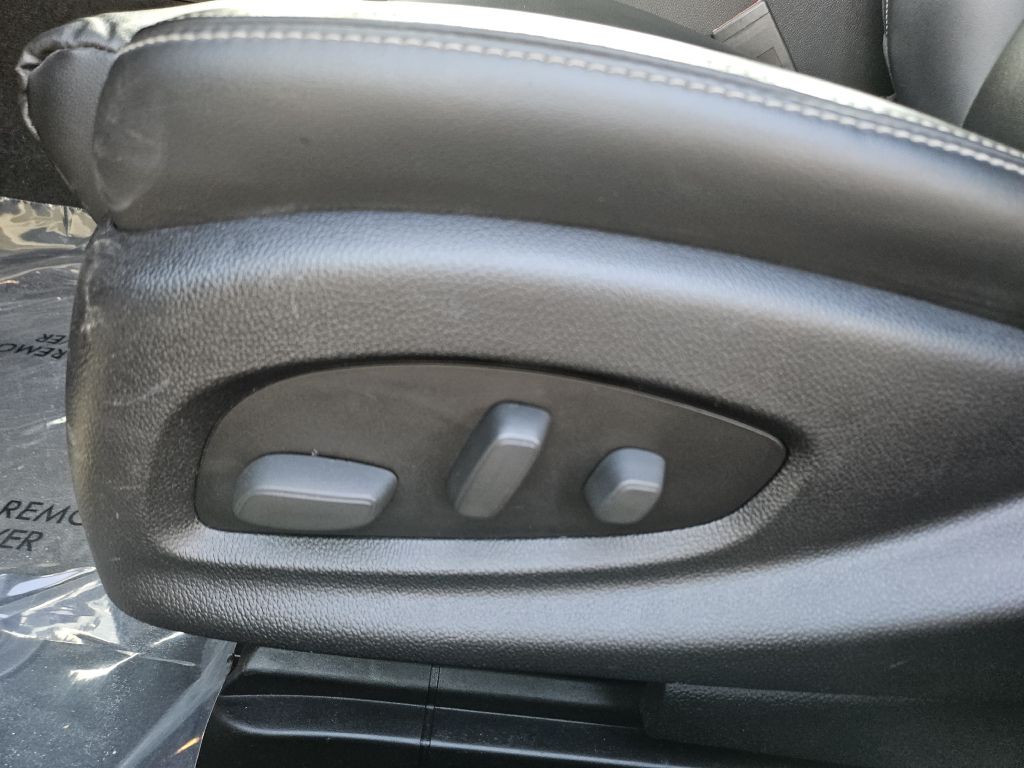 2015 Cadillac ATS Image 22