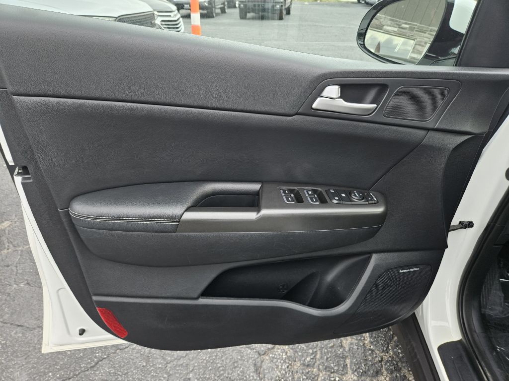 2017 Kia Sportage Image 22