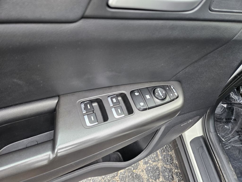 2017 Kia Sportage Image 23