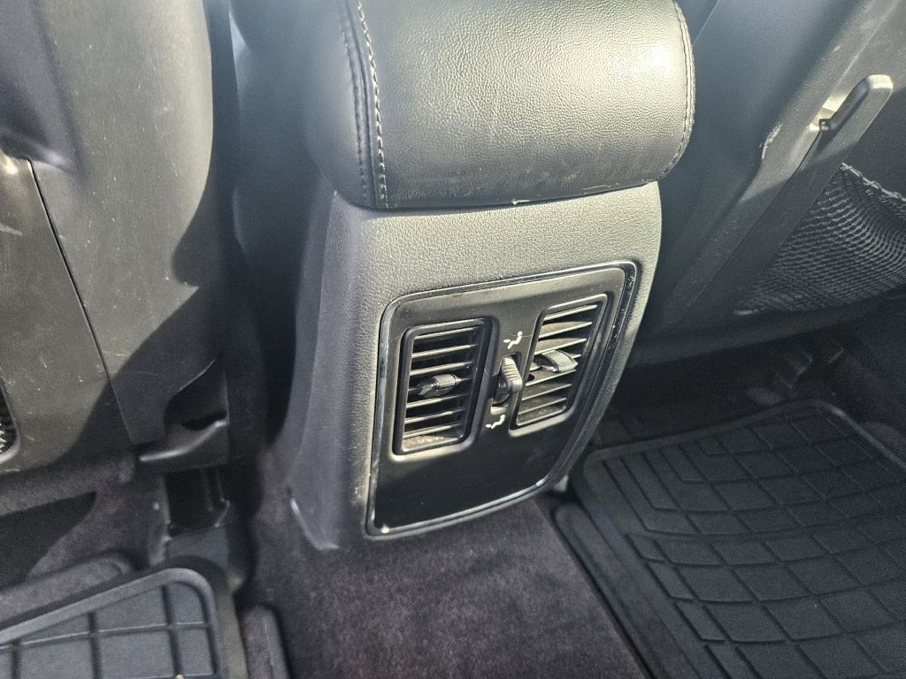 2016 Jeep Grand Cherokee Image 34