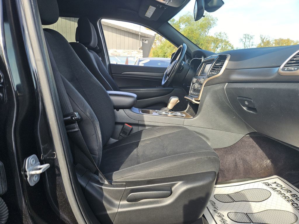 2016 Jeep Grand Cherokee Image 38