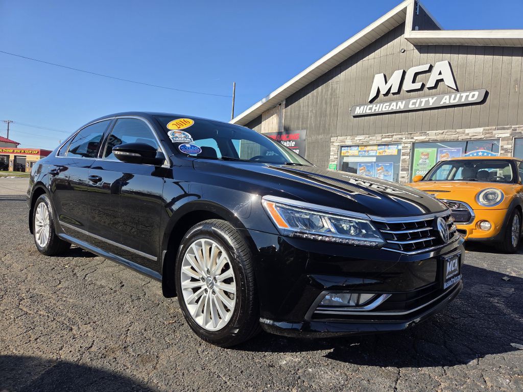 2016 Volkswagen Passat Image 1