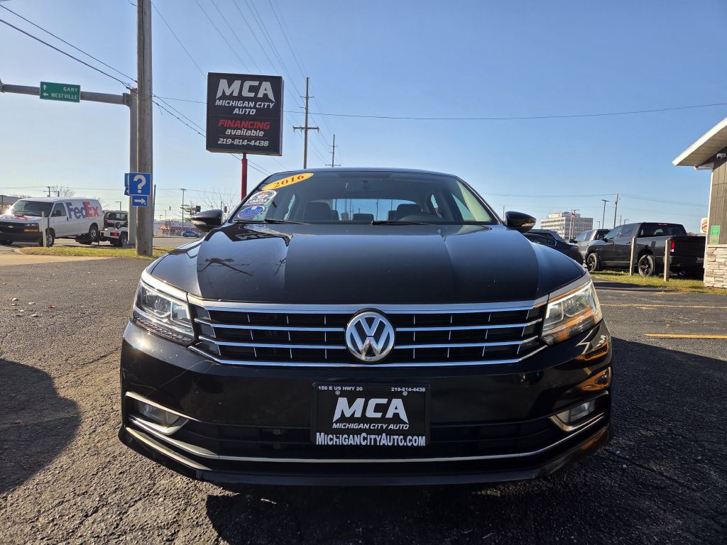 2016 Volkswagen Passat Image 17