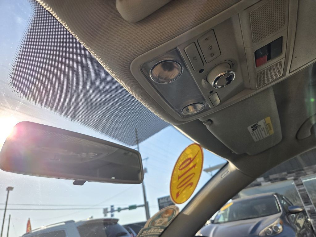 2016 Volkswagen Passat Image 34