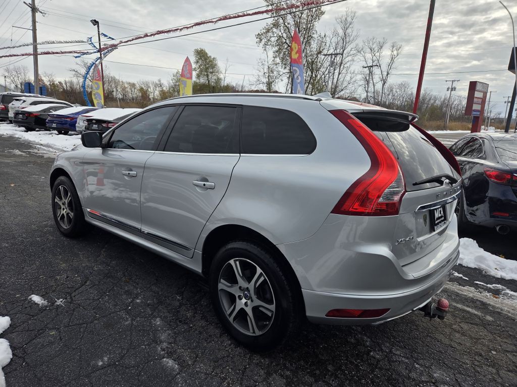 2015 Volvo XC60 Image 12