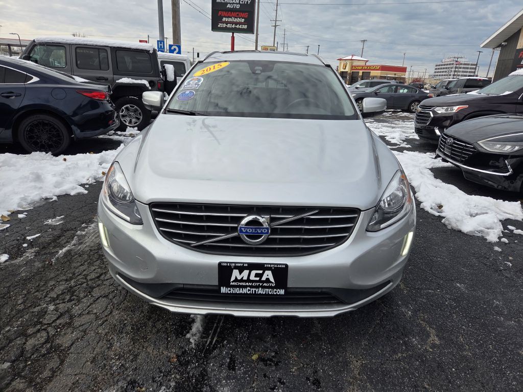 2015 Volvo XC60 Image 18