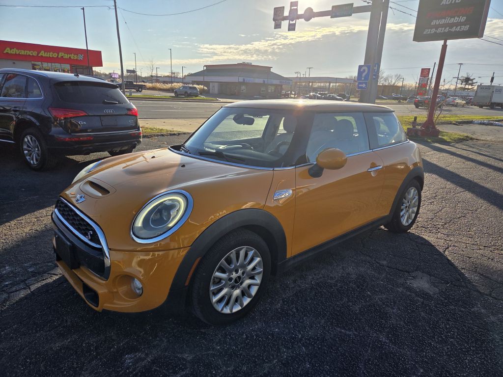 2014 MINI Cooper Image 12