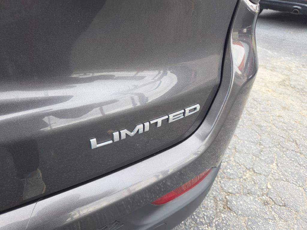 2018 Jeep Compass Image 10