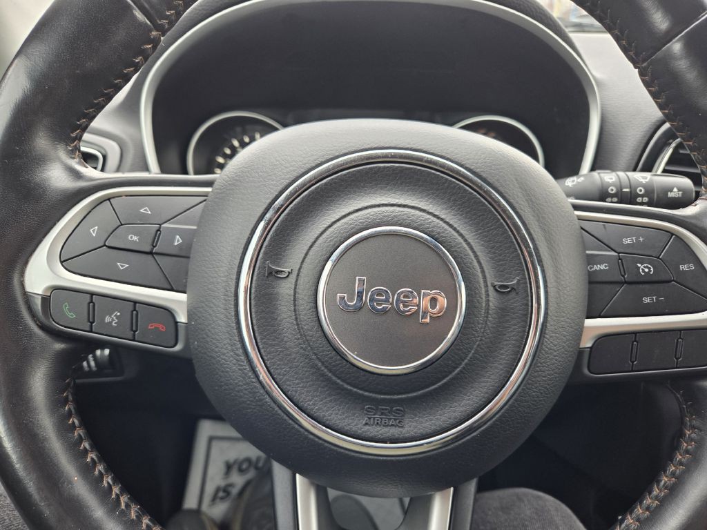 2018 Jeep Compass Image 28