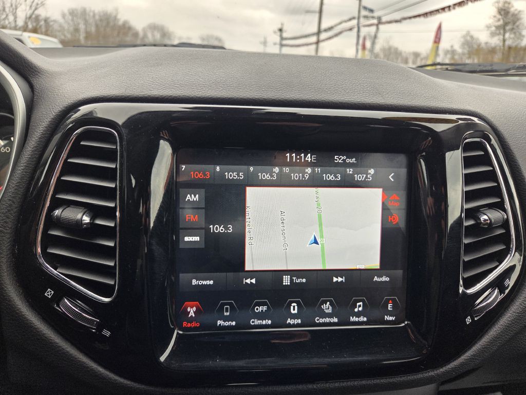 2018 Jeep Compass Image 30