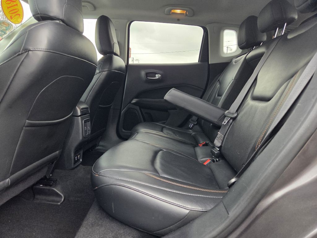 2018 Jeep Compass Image 36