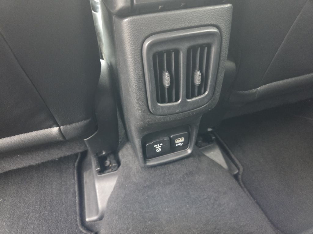 2018 Jeep Compass Image 37