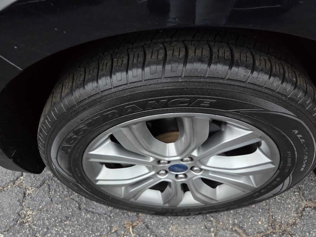 2019 Ford Edge Image 51