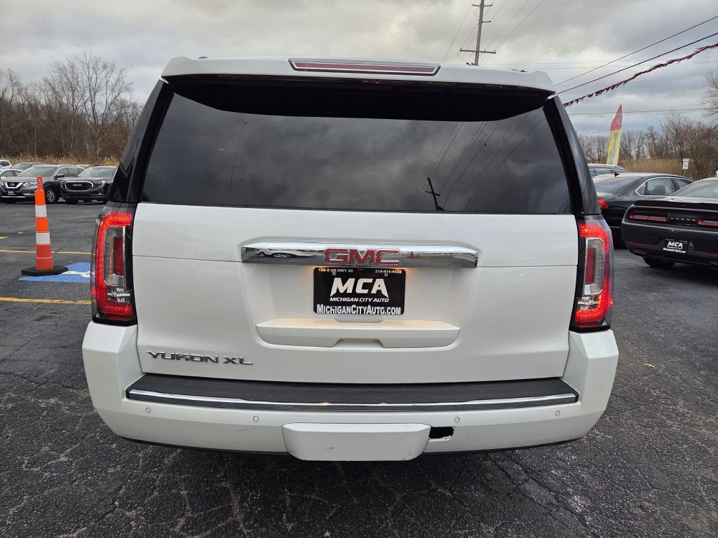 2016 GMC Yukon Image 8