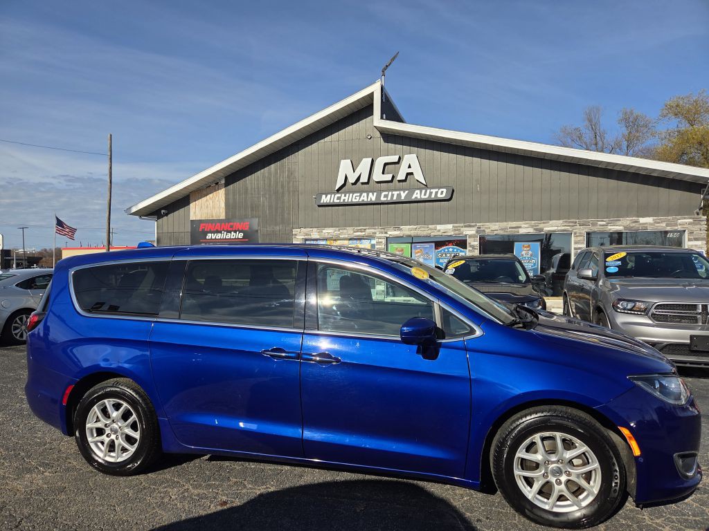 2020 Chrysler Pacifica Image 5