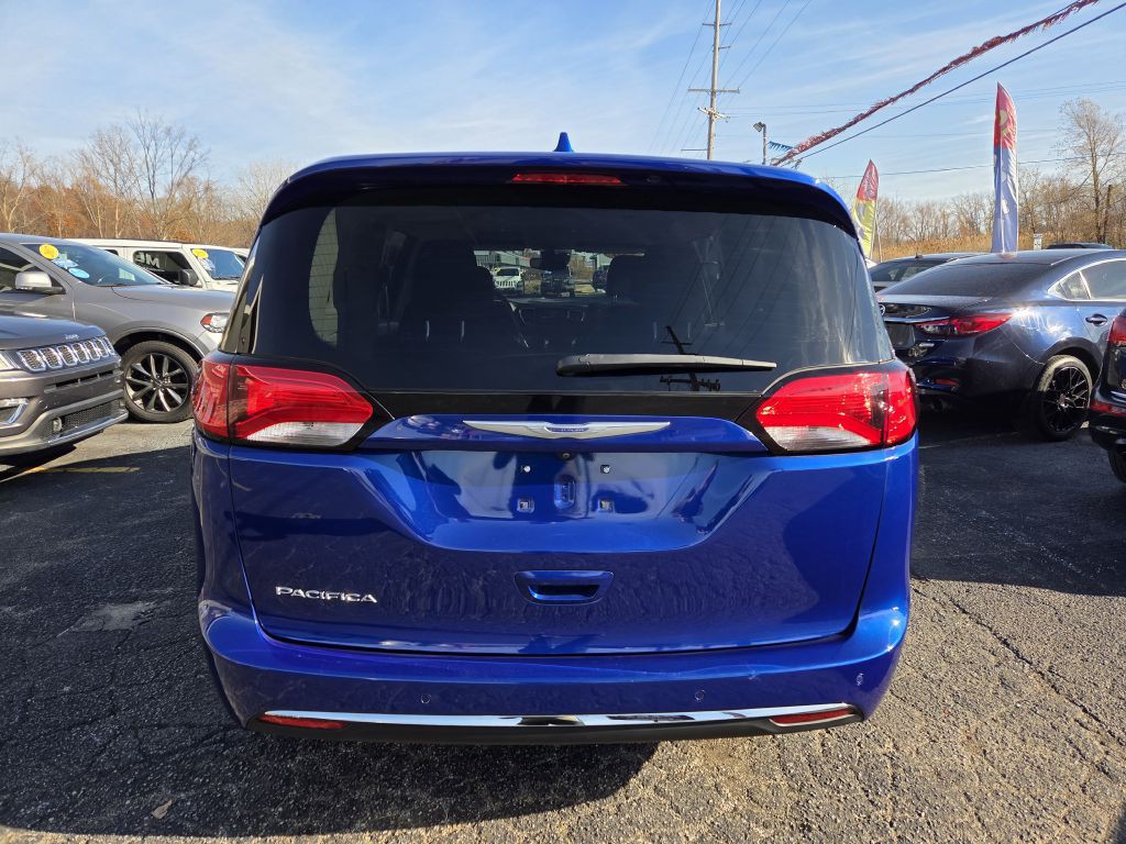 2020 Chrysler Pacifica Image 7