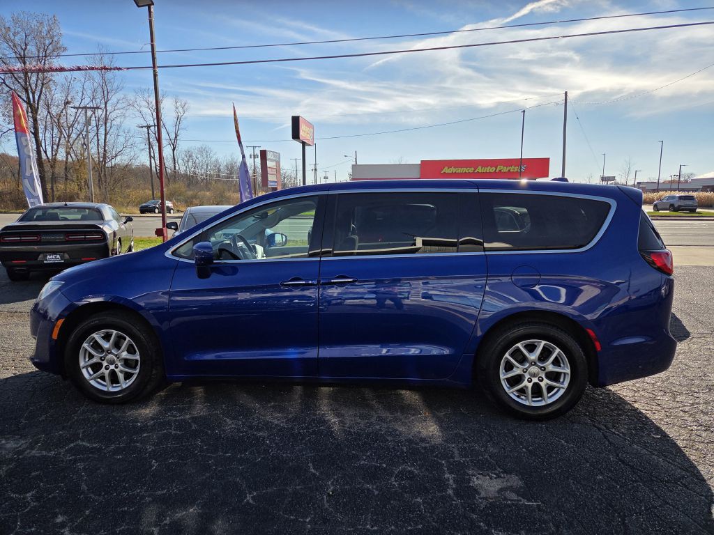 2020 Chrysler Pacifica Image 11