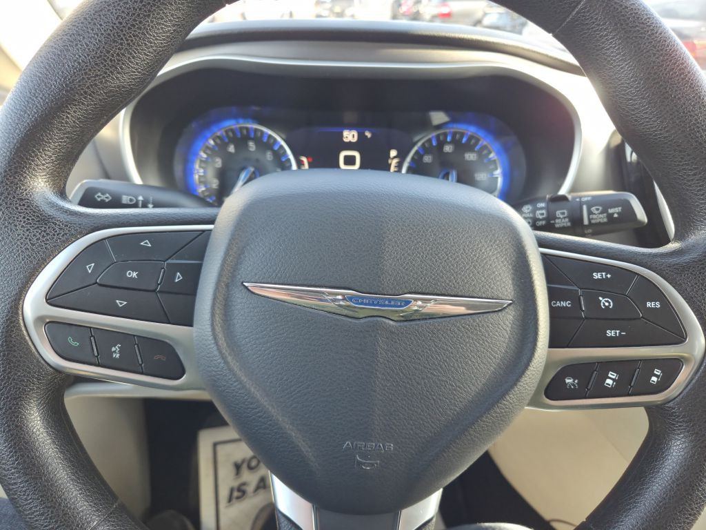 2020 Chrysler Pacifica Image 26