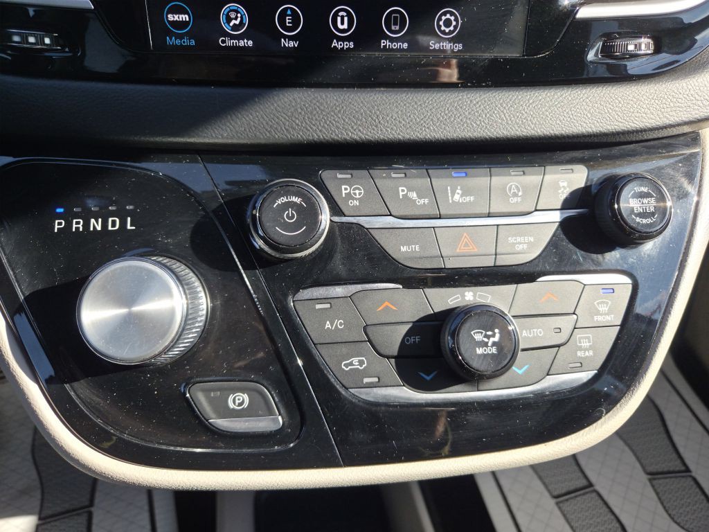 2020 Chrysler Pacifica Image 31