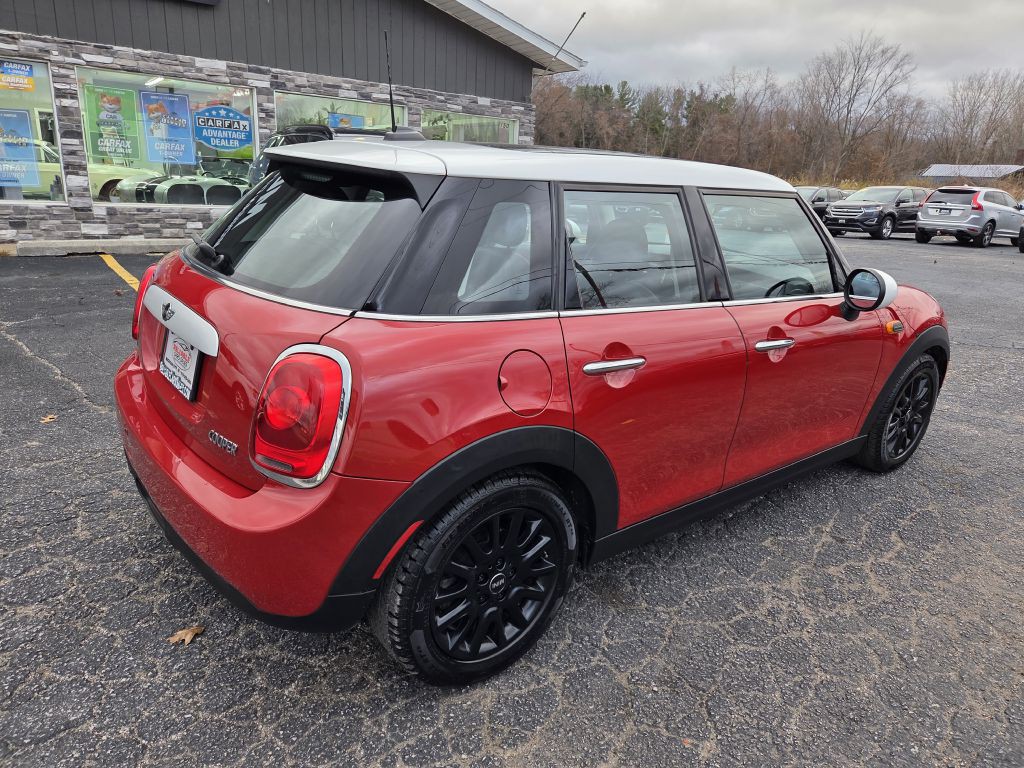 2015 MINI Cooper Image 6