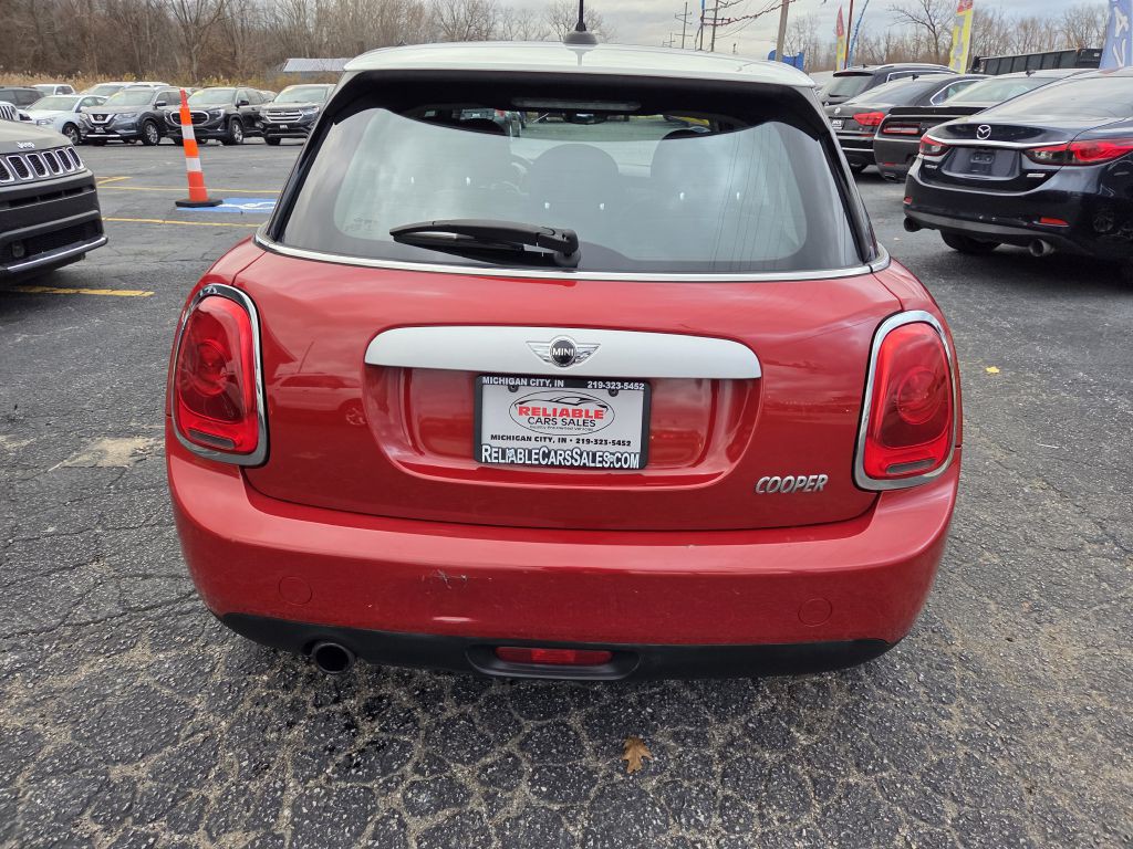 2015 MINI Cooper Image 8