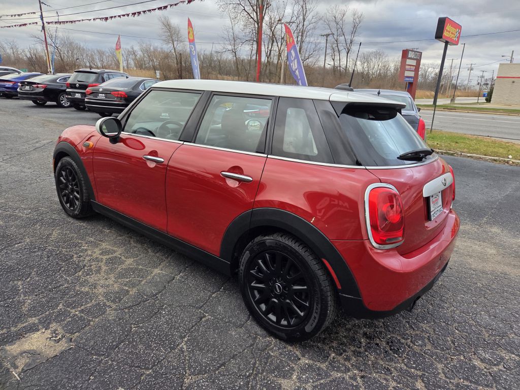 2015 MINI Cooper Image 11
