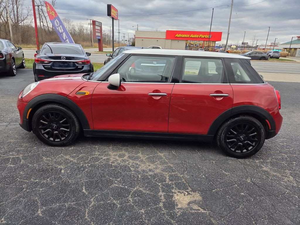 2015 MINI Cooper Image 13