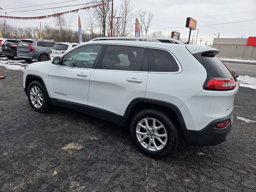 2016 Jeep Cherokee Image 12