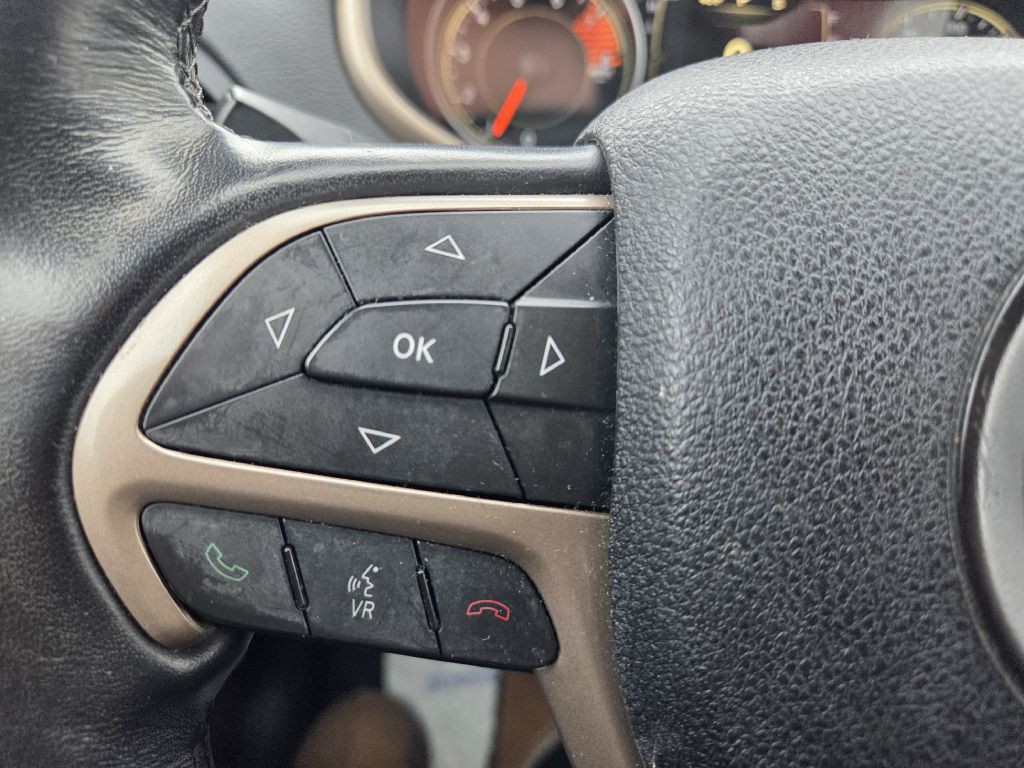 2016 Jeep Cherokee Image 29