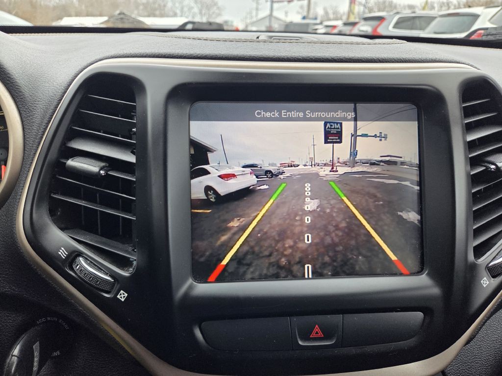 2016 Jeep Cherokee Image 35