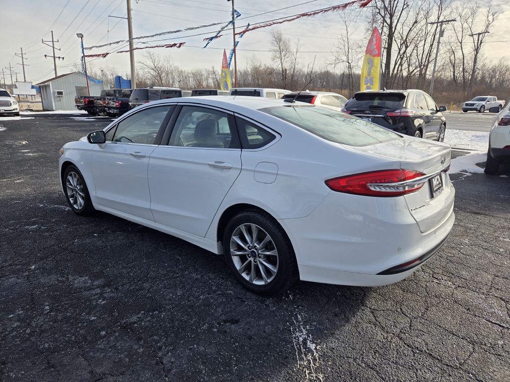 2017 Ford Fusion Image 12