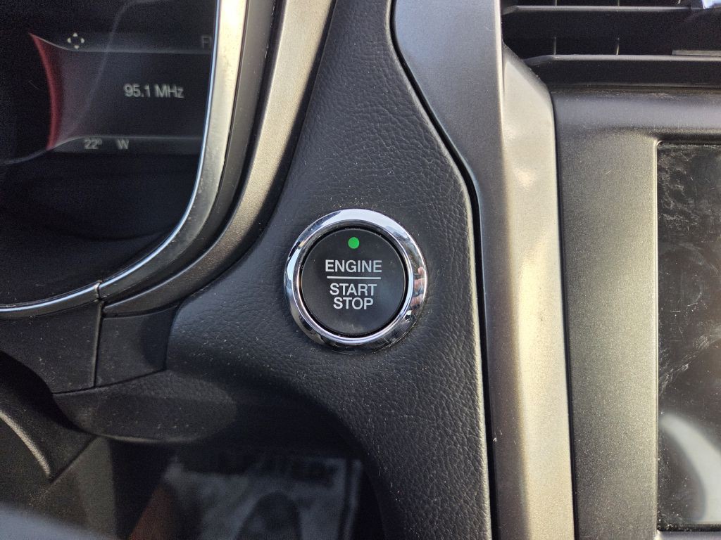 2017 Ford Fusion Image 32