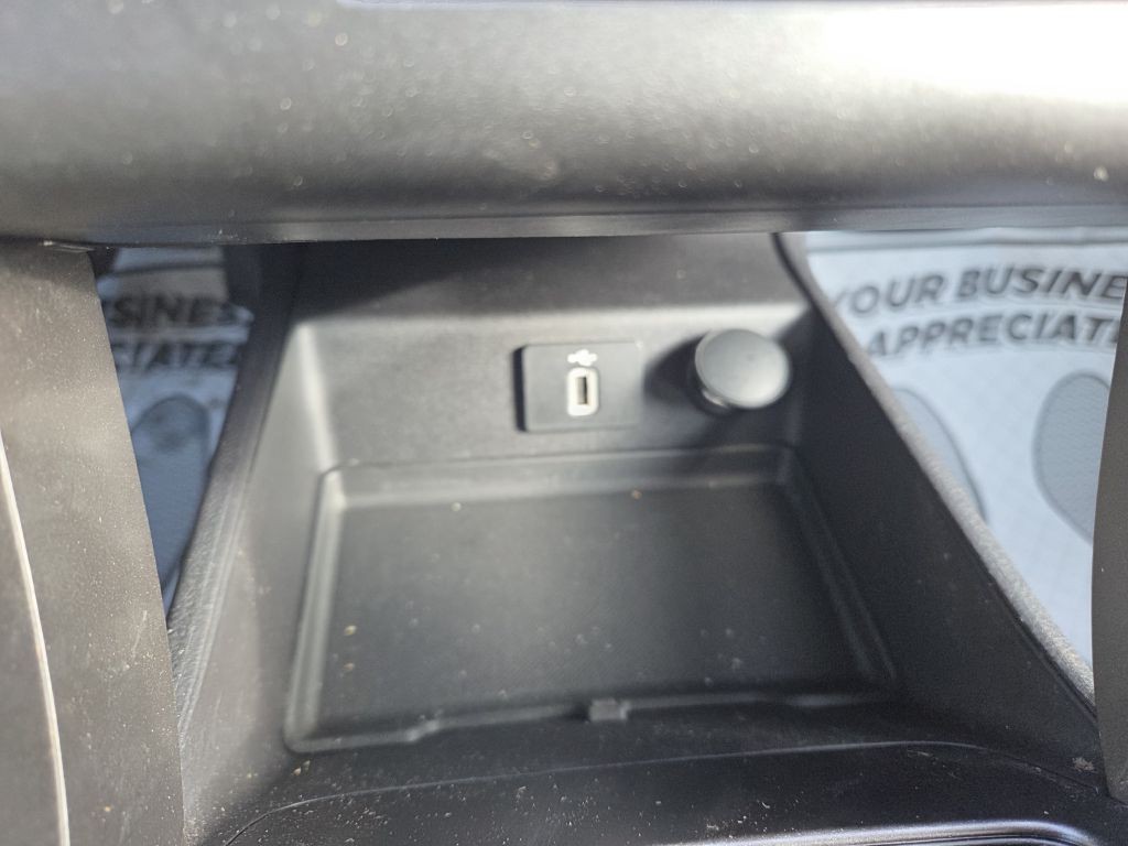 2017 Ford Fusion Image 35