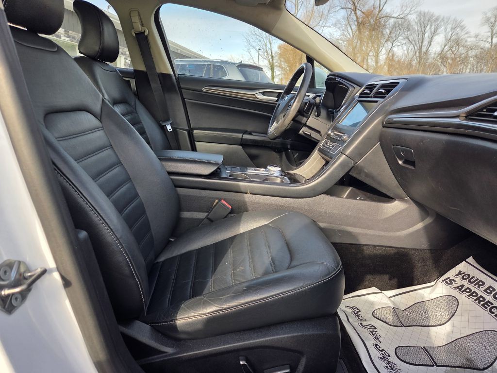 2017 Ford Fusion Image 49