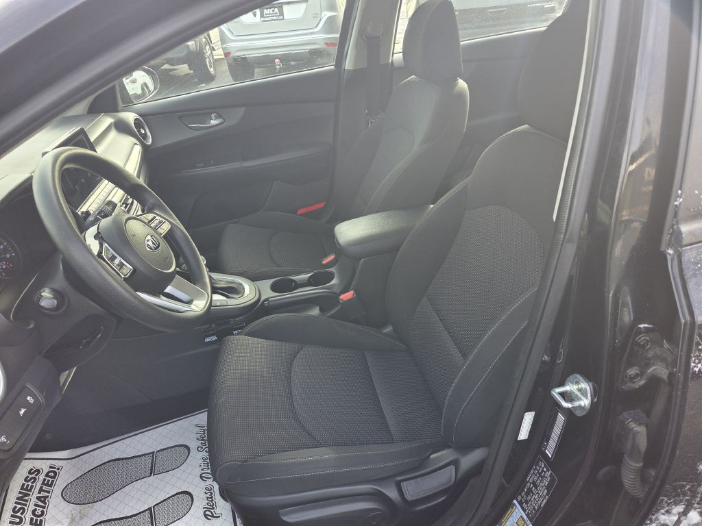 2020 Kia Forte Image 21