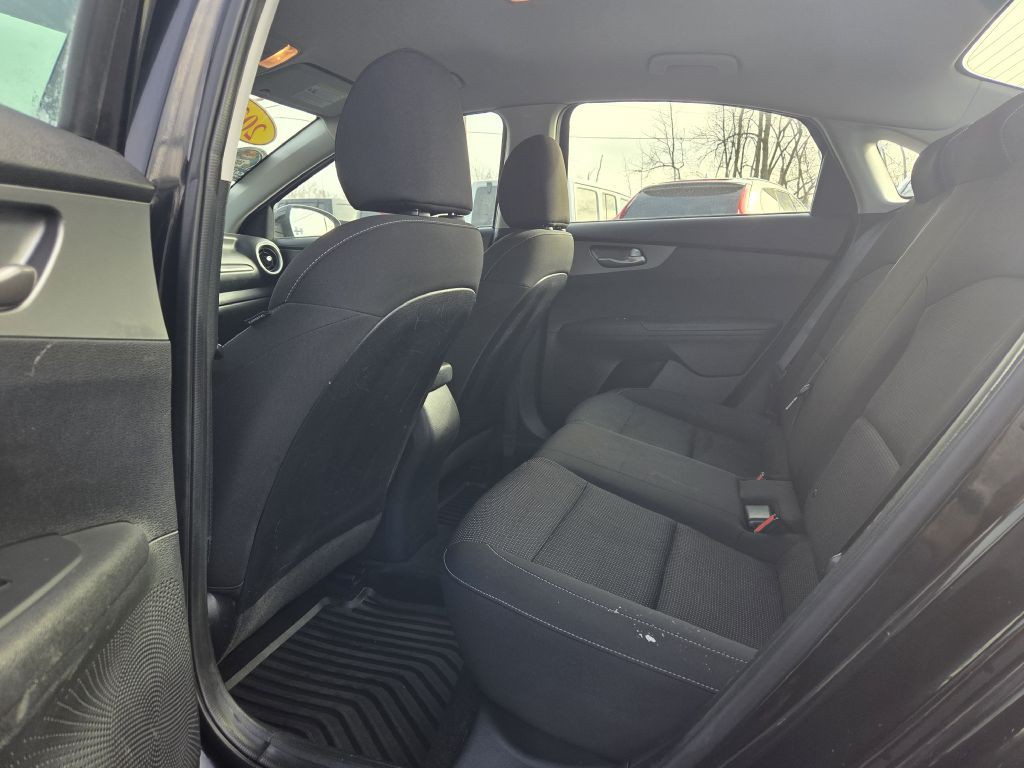 2020 Kia Forte Image 36