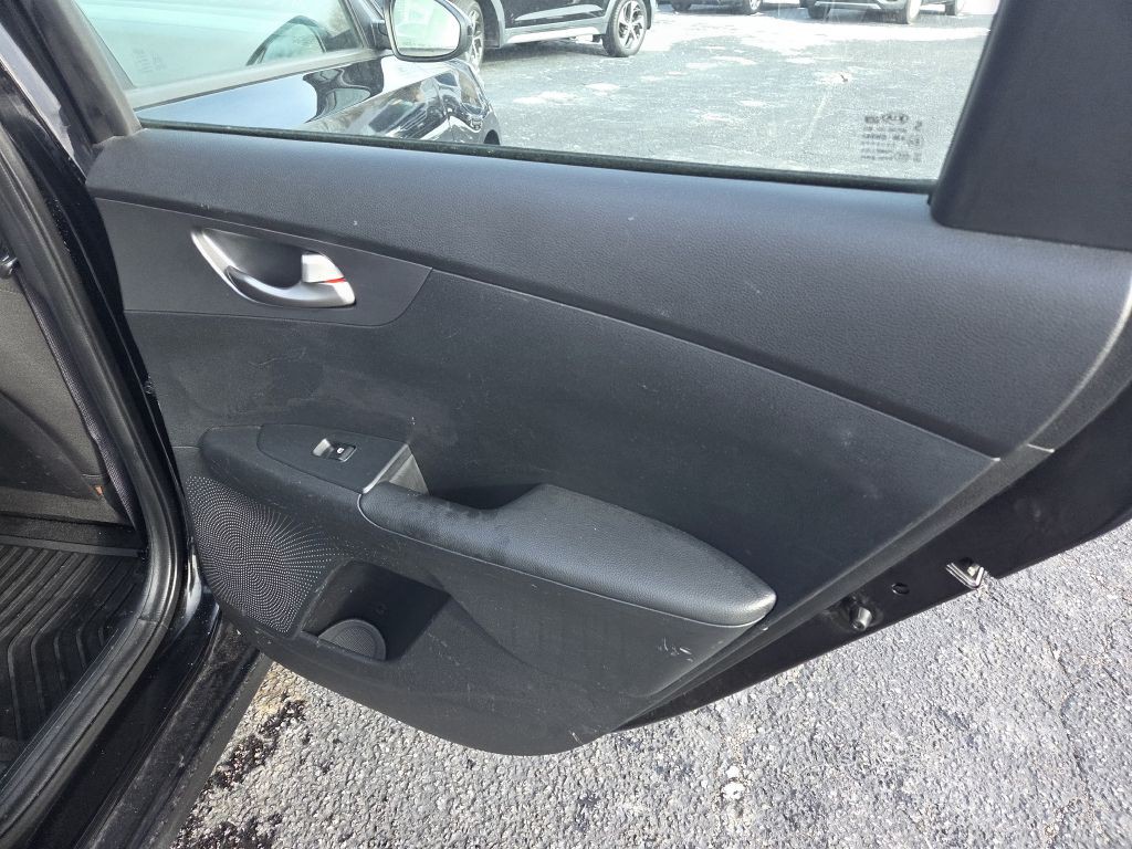 2020 Kia Forte Image 42