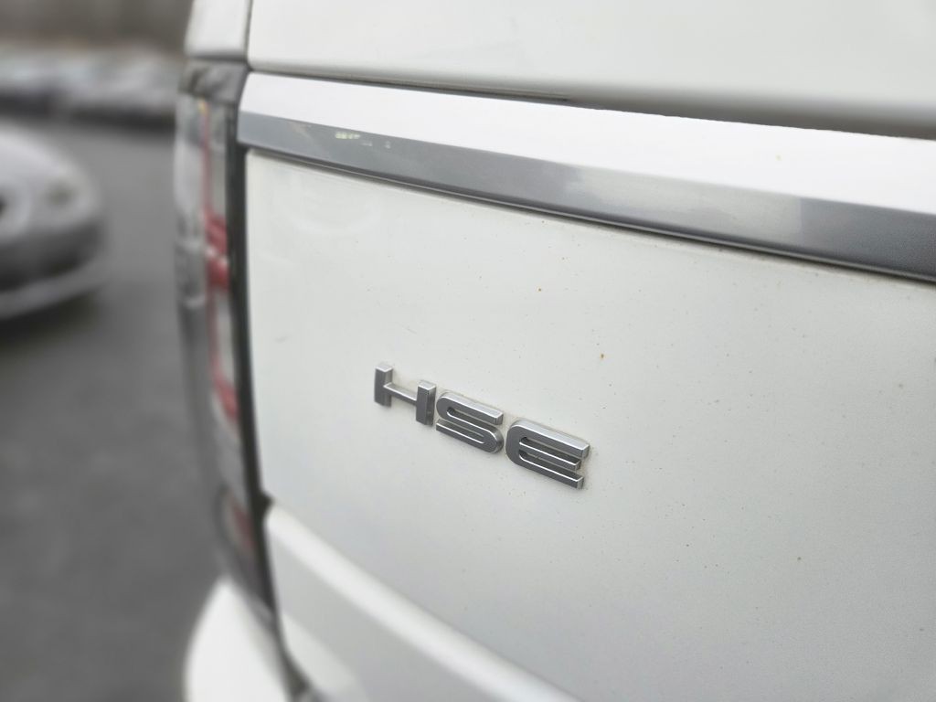 2015 Land Rover Range Rover Image 12