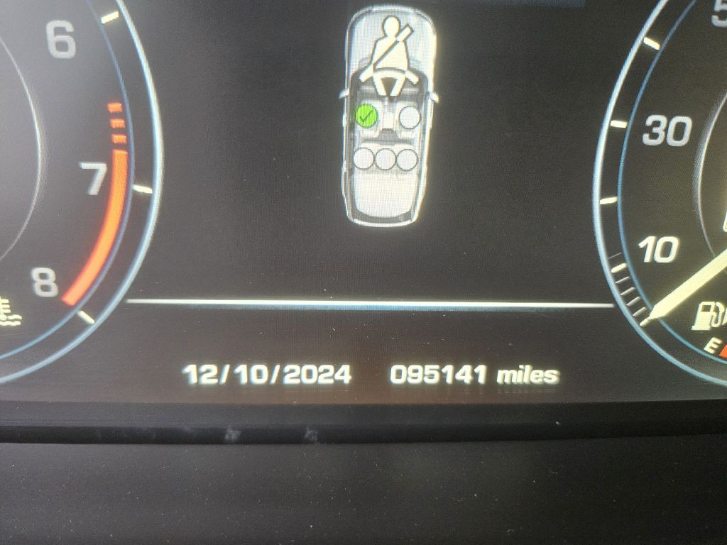 2015 Land Rover Range Rover Image 34