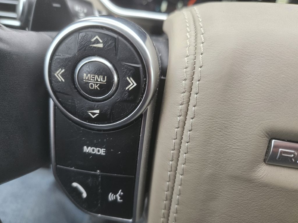 2015 Land Rover Range Rover Image 37