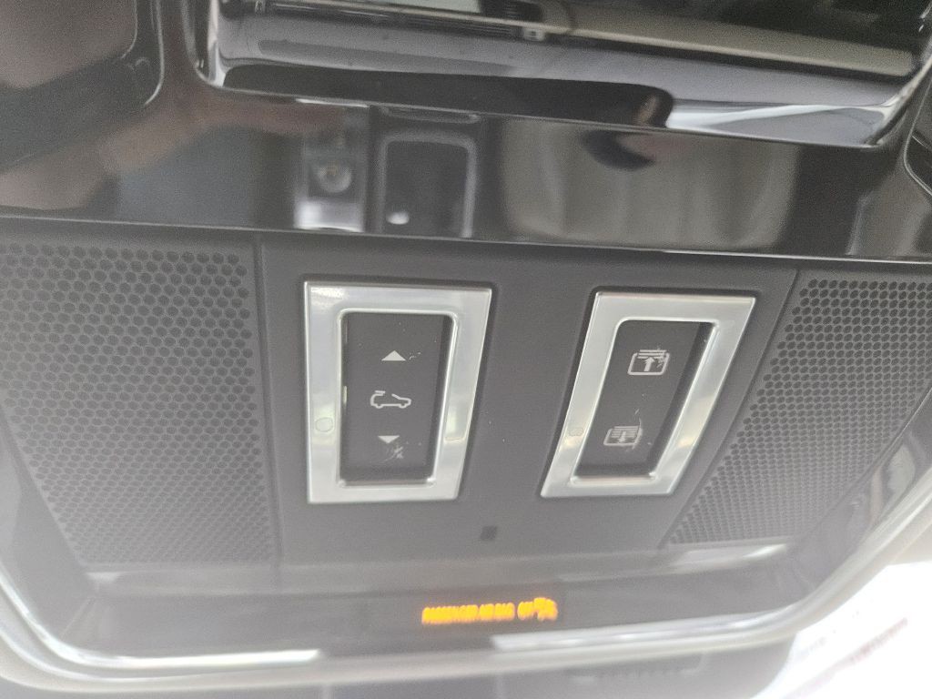 2015 Land Rover Range Rover Image 45