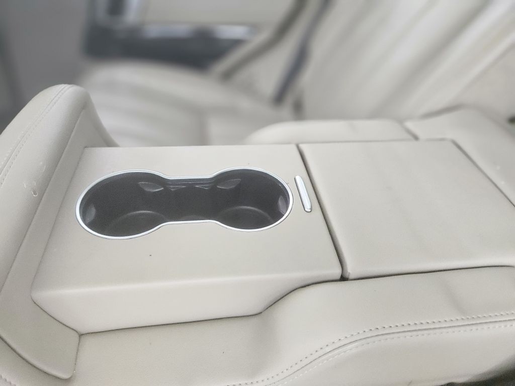 2015 Land Rover Range Rover Image 53