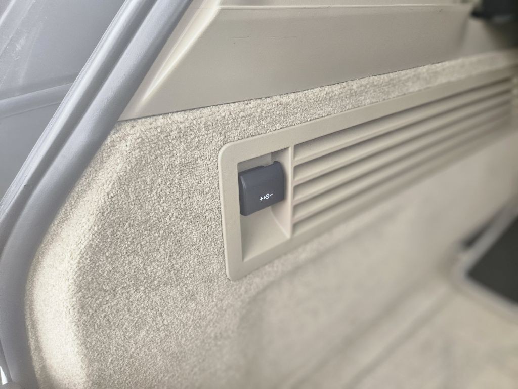 2015 Land Rover Range Rover Image 57