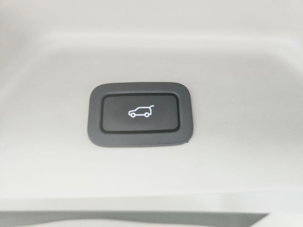 2015 Land Rover Range Rover Image 58