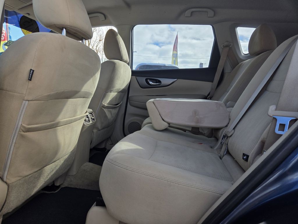 2015 Nissan Rogue Image 37