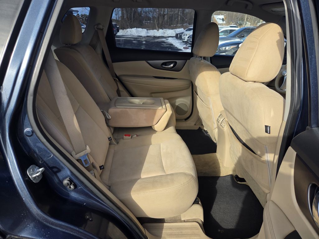2015 Nissan Rogue Image 44