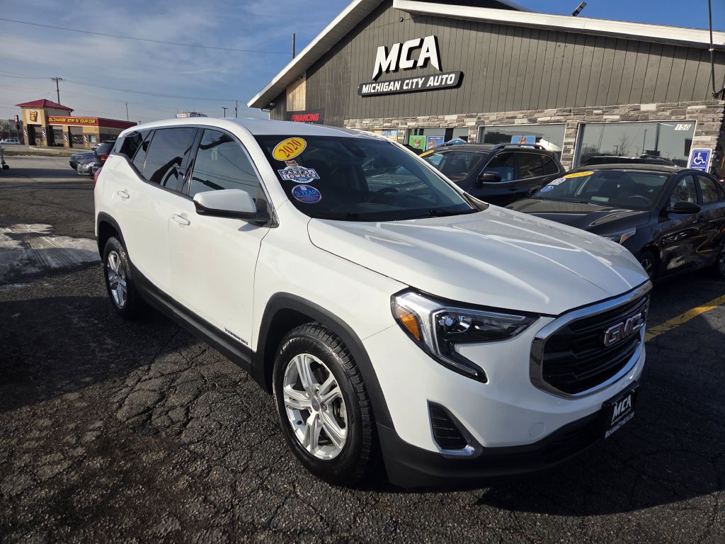 2020 GMC Terrain Image 2